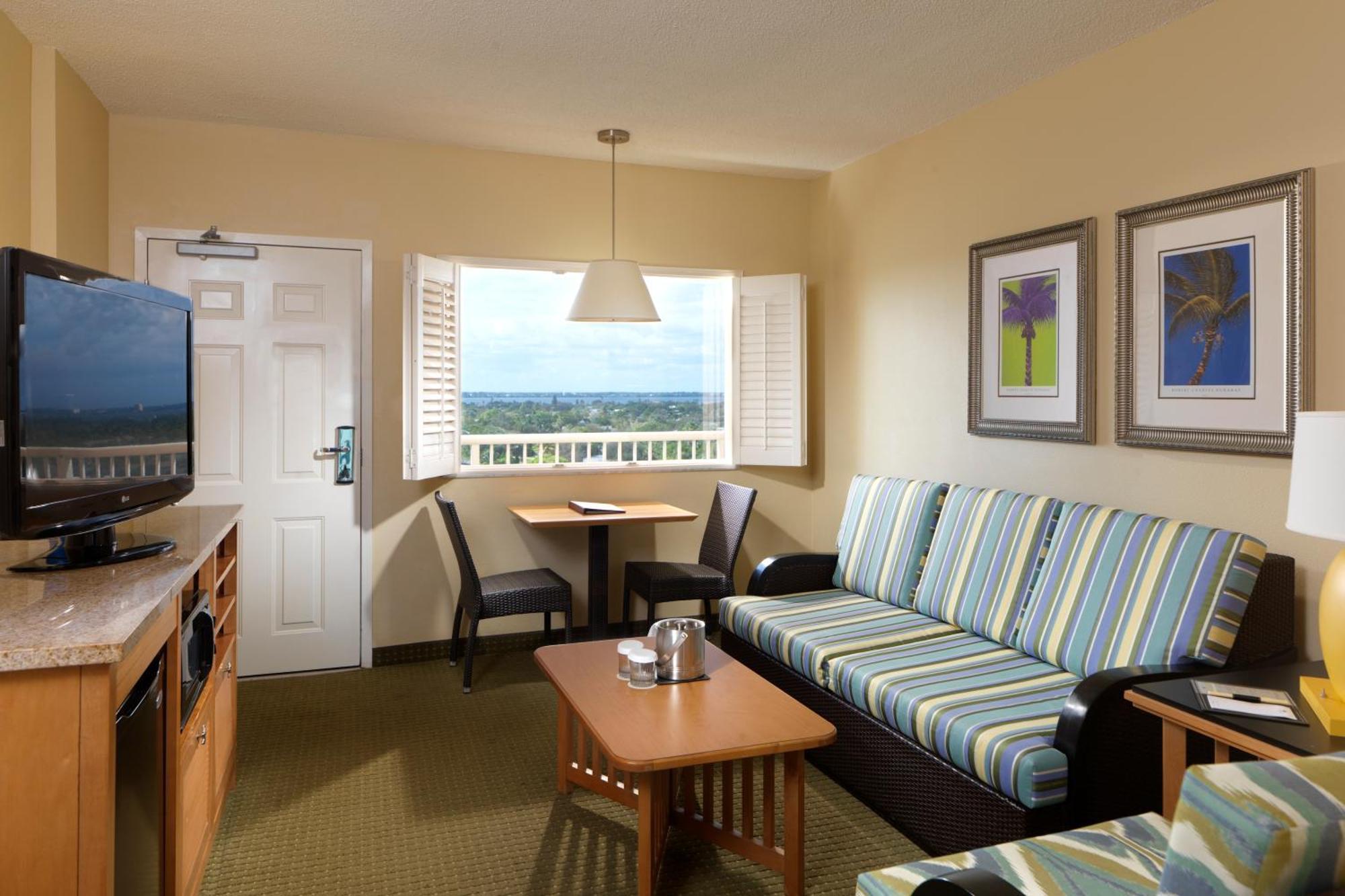 Doubletree Suites By Hilton Melbourne Beach Oceanfront Eksteriør bilde