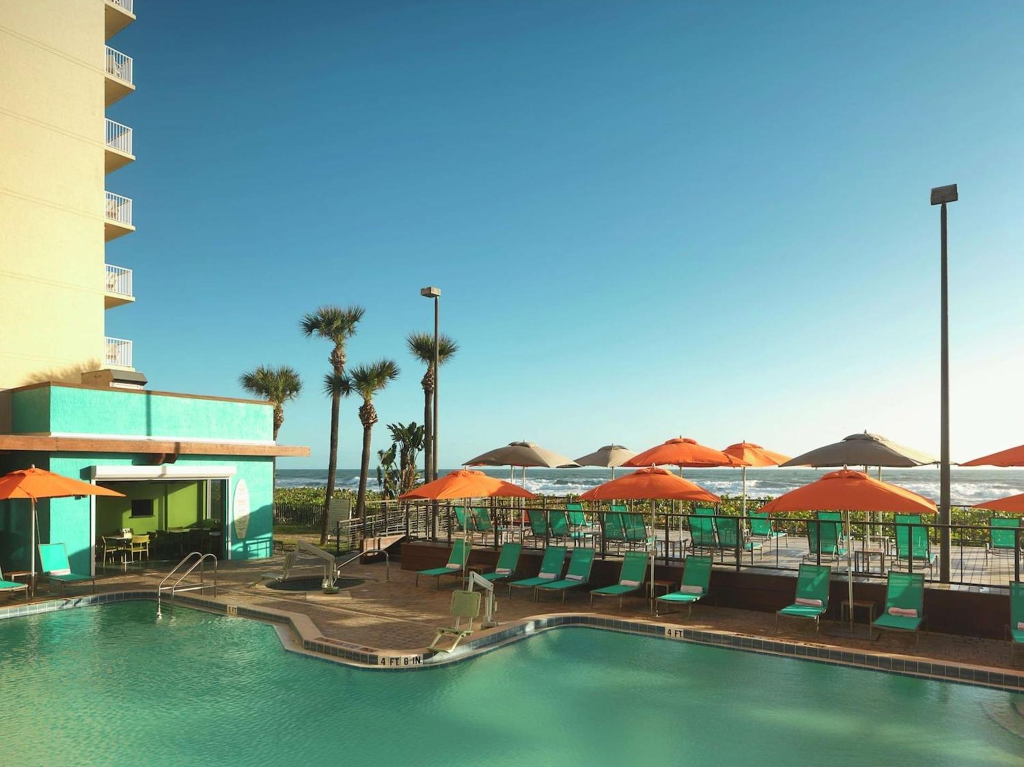 Doubletree Suites By Hilton Melbourne Beach Oceanfront Eksteriør bilde